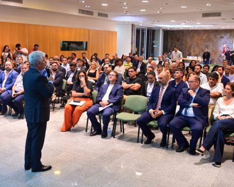 Créditos Concejo Federal de Inversiones Claudio Poggi