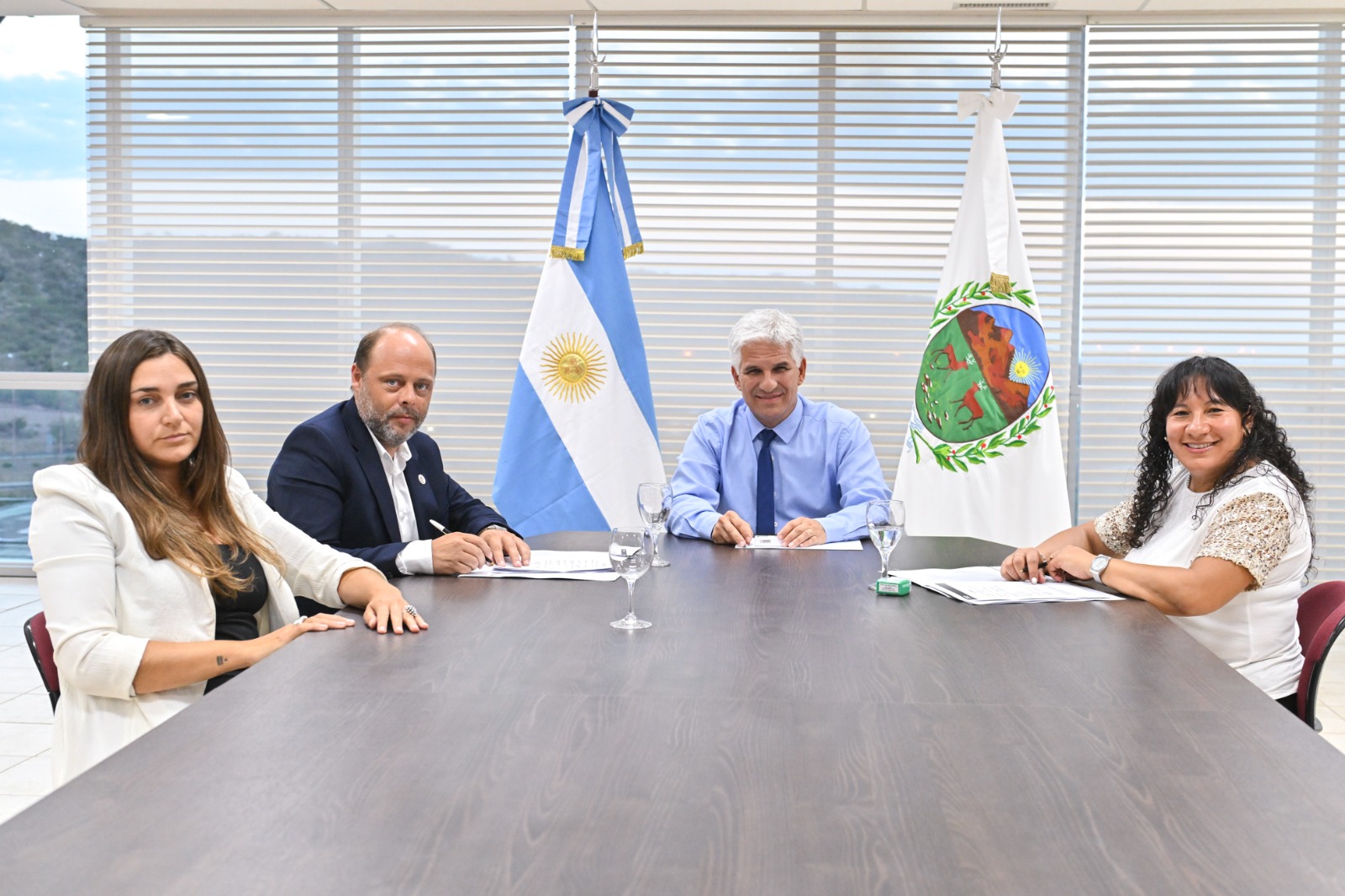 Claudio Poggi Rosita Calderón Villa de la Quebrada