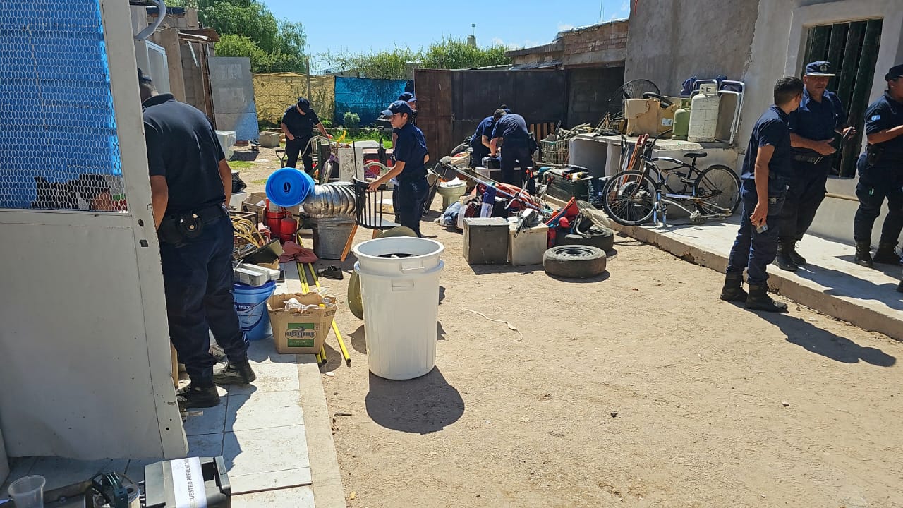 Megaoperativo en el barrio Amep por robos