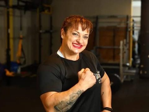 Alejandra "Locomotora" Oliveras