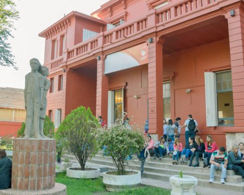 idiomas Universidad de la Punta Inglés