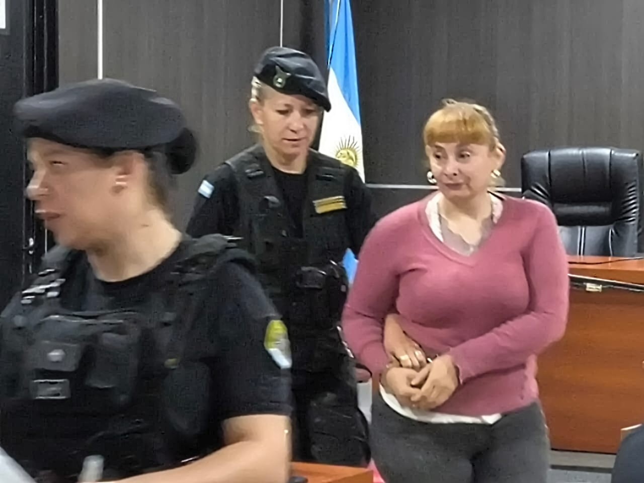 La expareja de Abel Ortiz pidió ir al baño en cada uno de los cuartos intermedios del juicio. Nunca quiso permanecer en la sala.